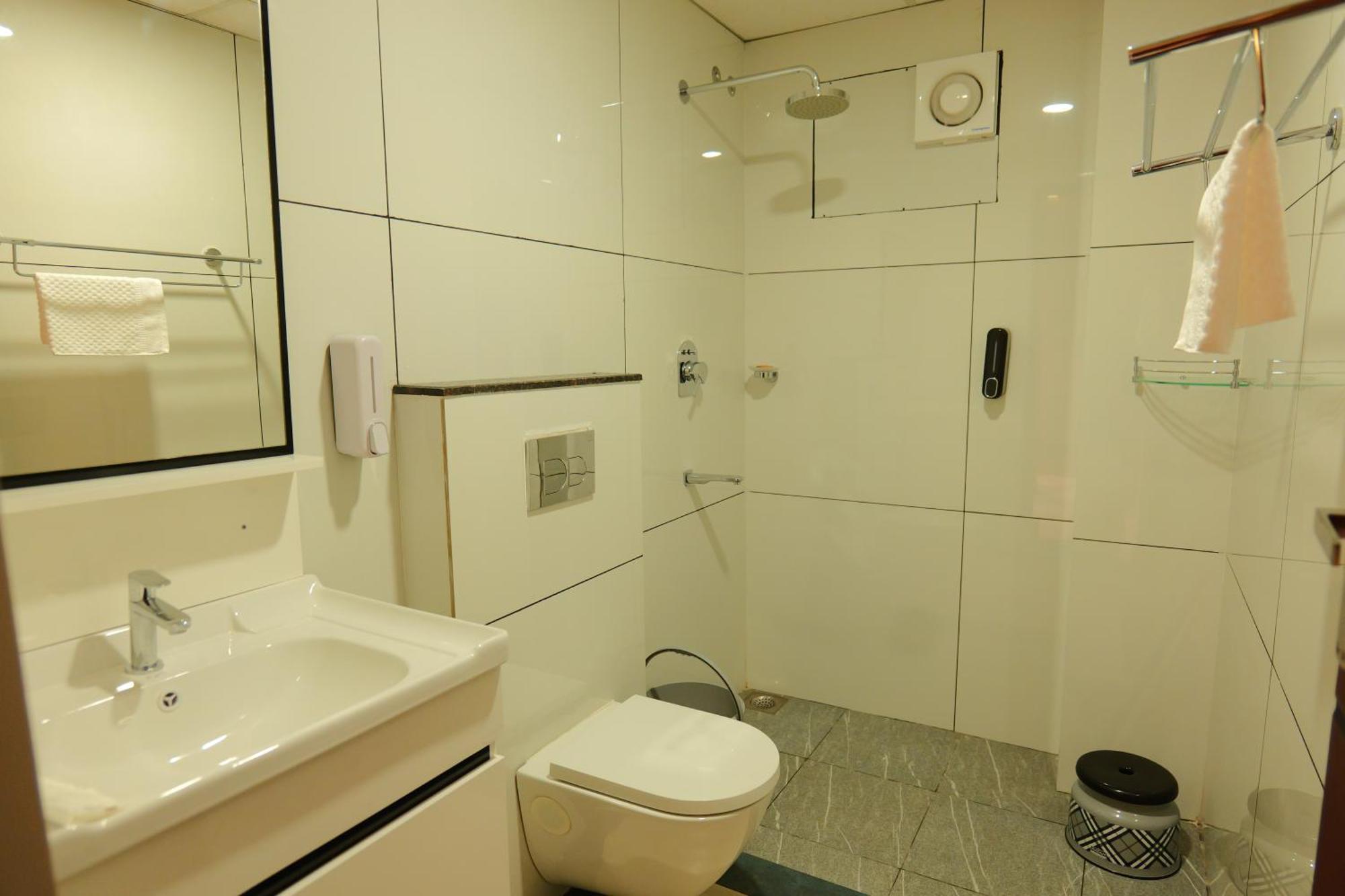 Hotel Classico International Kannangad Exterior foto